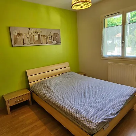 Проживание в семье Et Sdb Privee Dans Maison